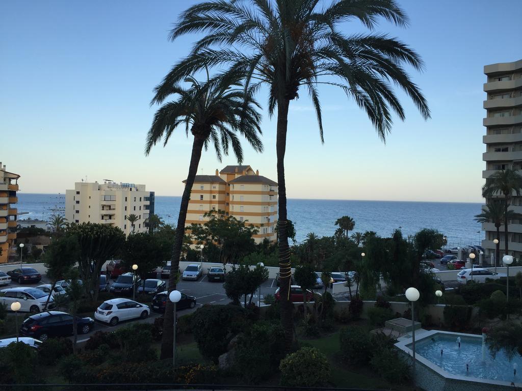 Estudios y Apartamentos Benal Beach Benalmadena Bagian luar foto
