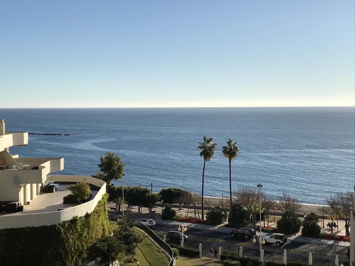 Estudios y Apartamentos Benal Beach Benalmadena Bagian luar foto