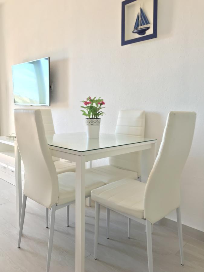 Estudios y Apartamentos Benal Beach Benalmadena Bagian luar foto